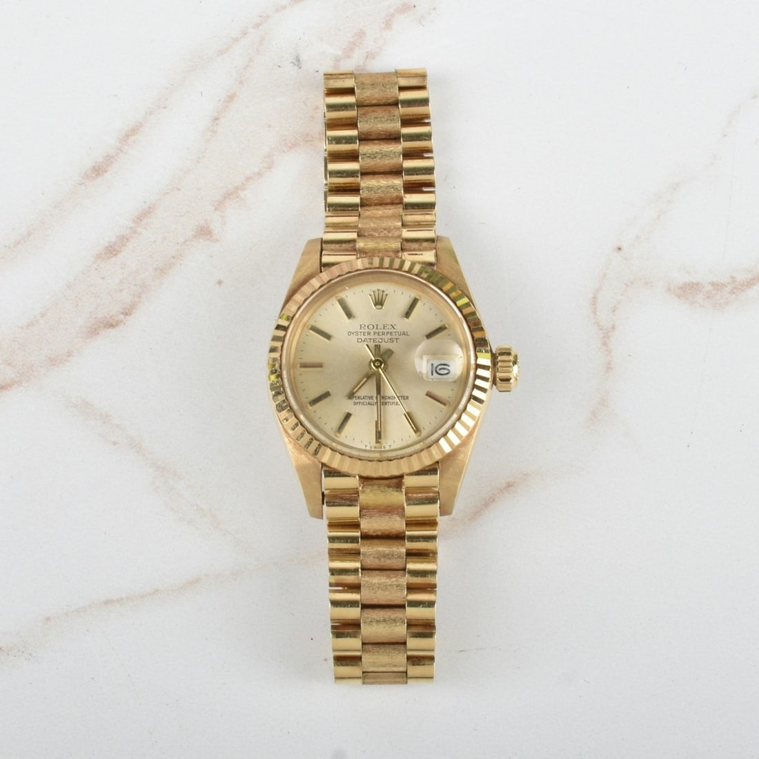 Lady's Rolex Datejust 18K Watch (1 of 6)