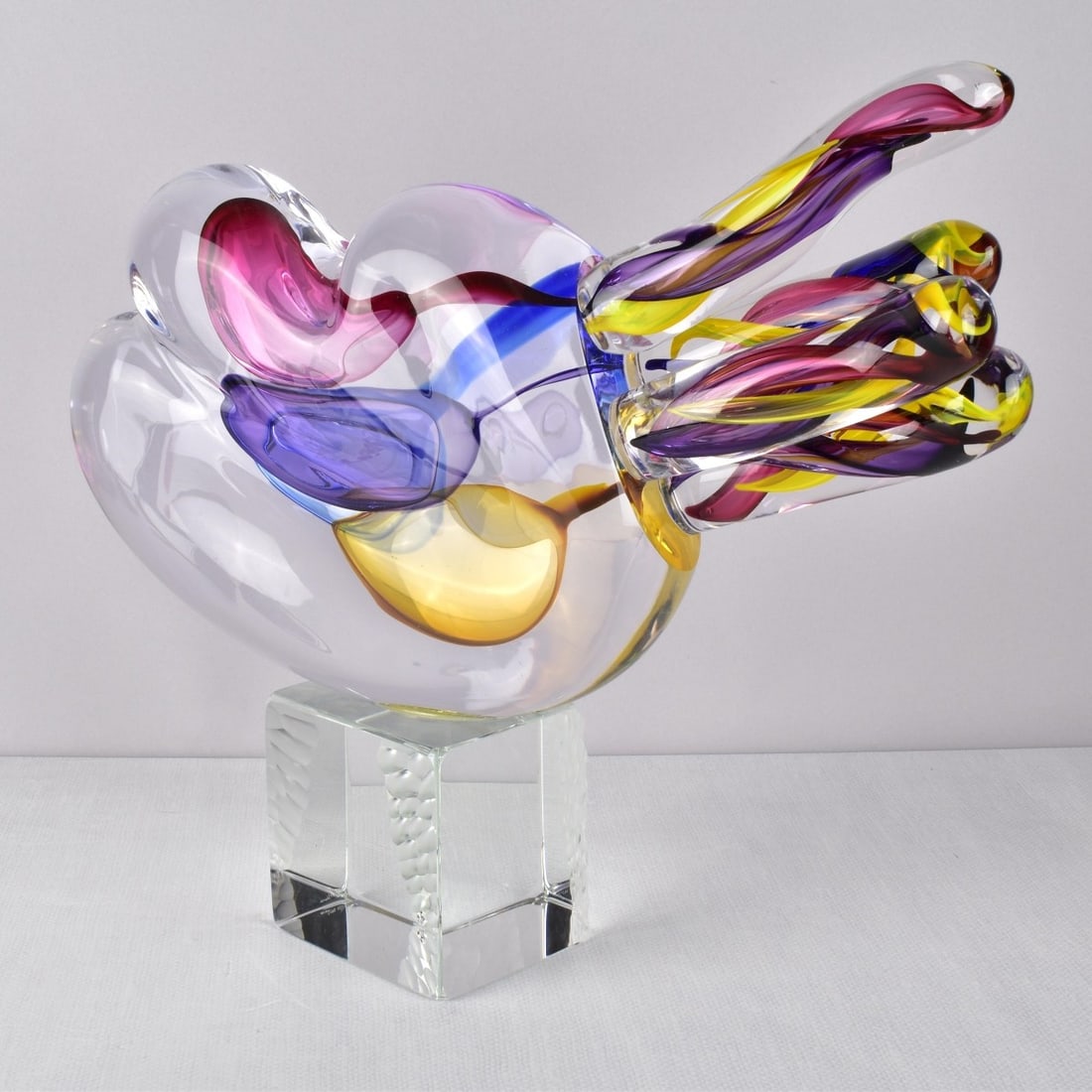 Modern Art Glass Sculpture (1 of 7)