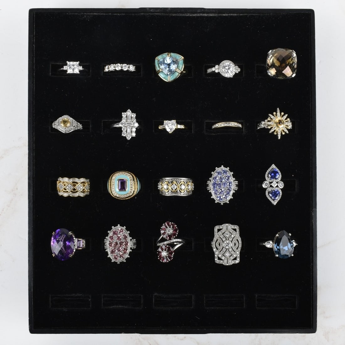 Collection of Vintage Sterling Silver Rings (1 of 1)