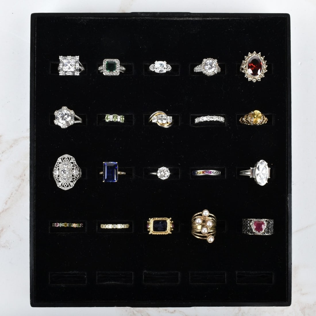 Collection of Vintage Sterling Silver Rings (1 of 1)