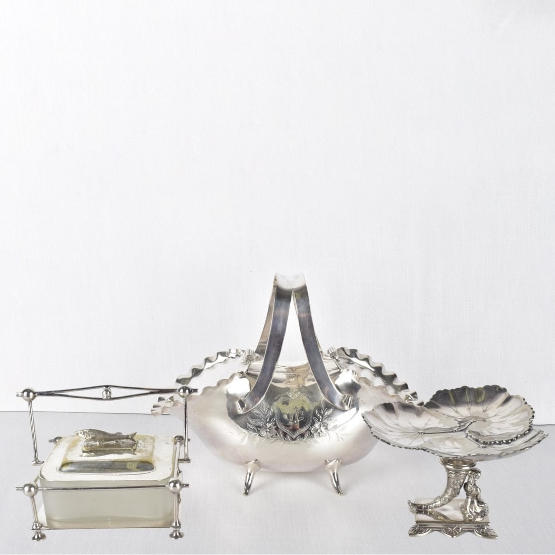 Three Vintage Silver Plate Pieces (1 of 9)