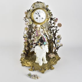 18/19th C Meissen Porcelain Figural Group / Clock