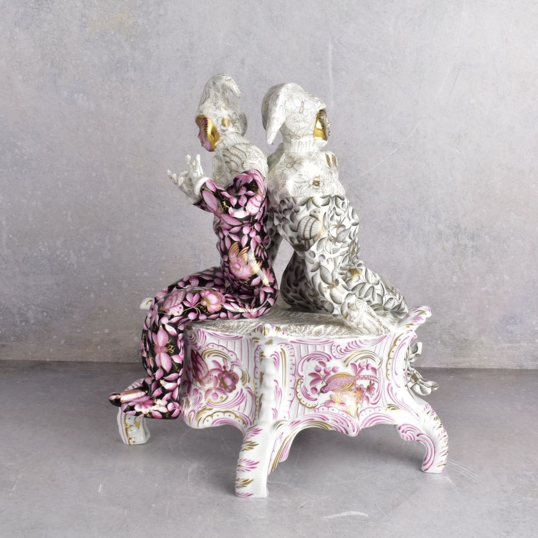 Herend Hungary "Carnival Ladies on a Bench" (1 of 6)