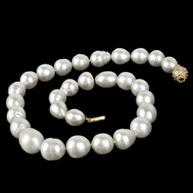 Pearl, Diamond and 18K Necklace