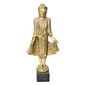 Palace Size Thai Buddhist Statue