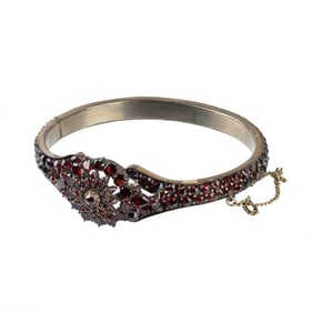 Victorian Garnet and Silver Bracelet