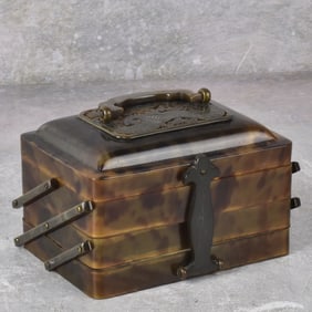 Antique Natural Shell Jewelry Box