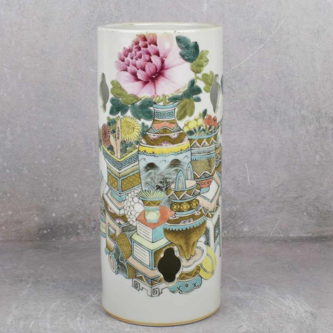 Vintage Chinese Hand Painted Porcelain Hat Stand (1 of 7)