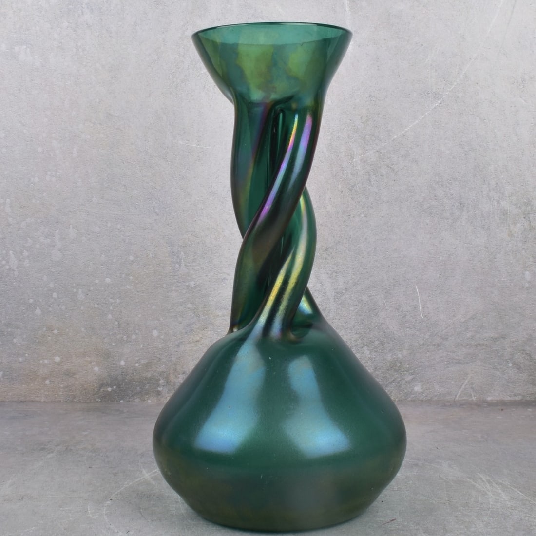 Vintage Emerald Green Hand Blown Twisted Vase (1 of 5)
