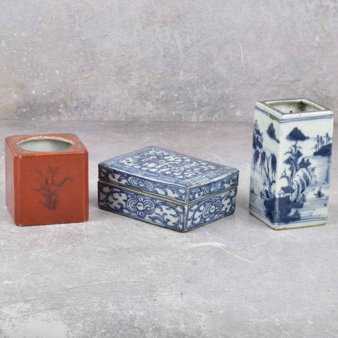 Antique Chinese Porcelain Pieces (1 of 9)