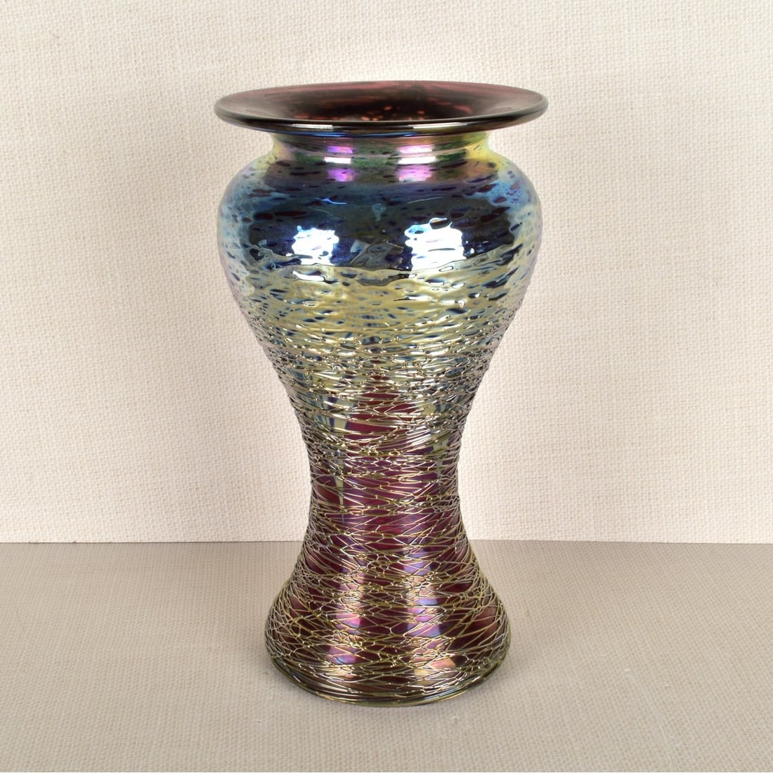 Stuart Abelman Vase (1 of 4)