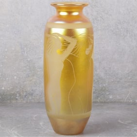Steven Correia Cameo Vase