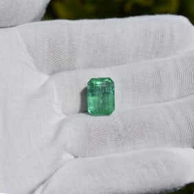 GIA 8.43ct Colombian Emerald