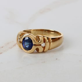 Tanzanite, Diamond and 18K Ring
