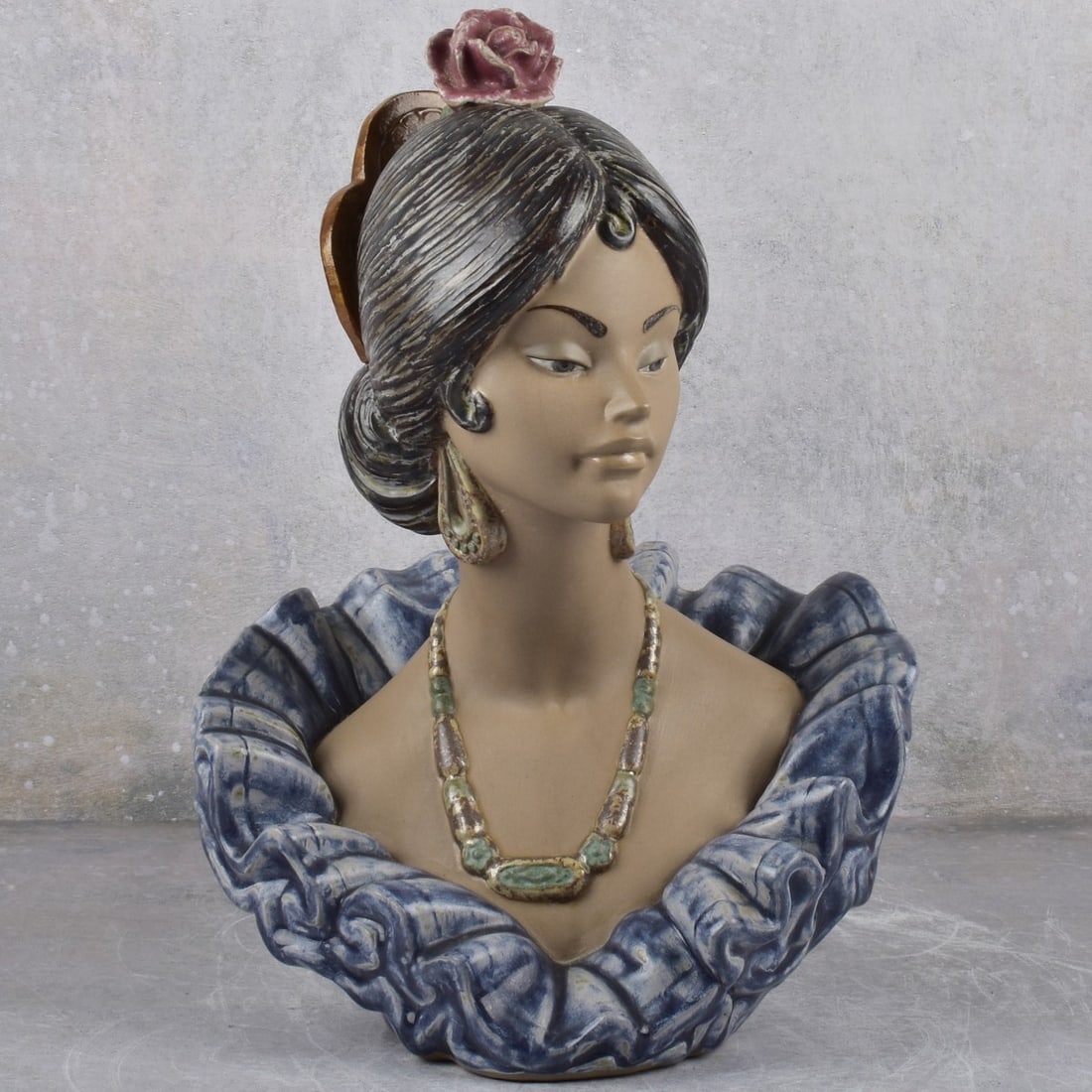 Vintage Lladro "Lola Rose" Sculpture (1 of 6)