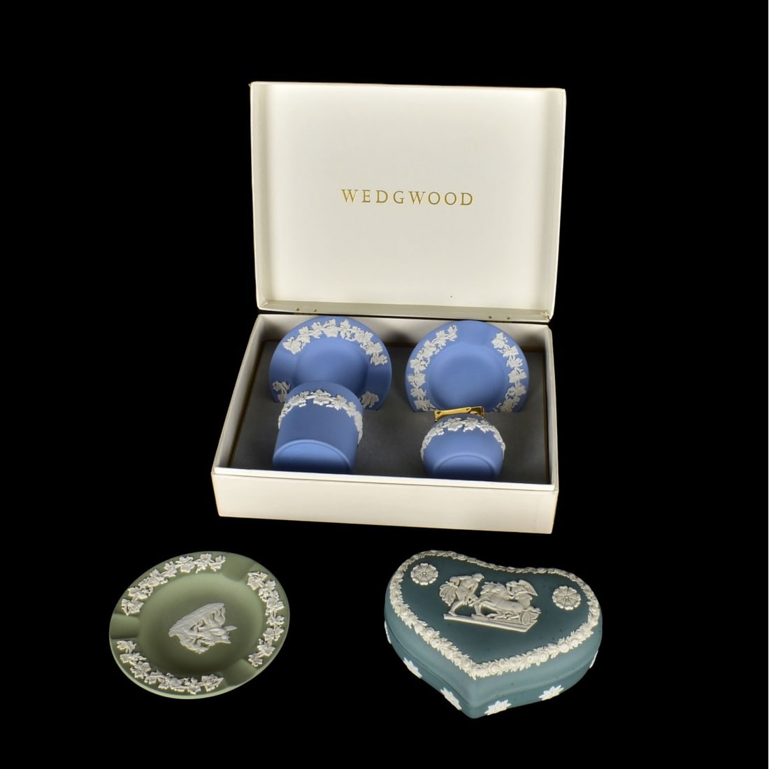 Wedgwood Jasperware Tableware (1 of 3)