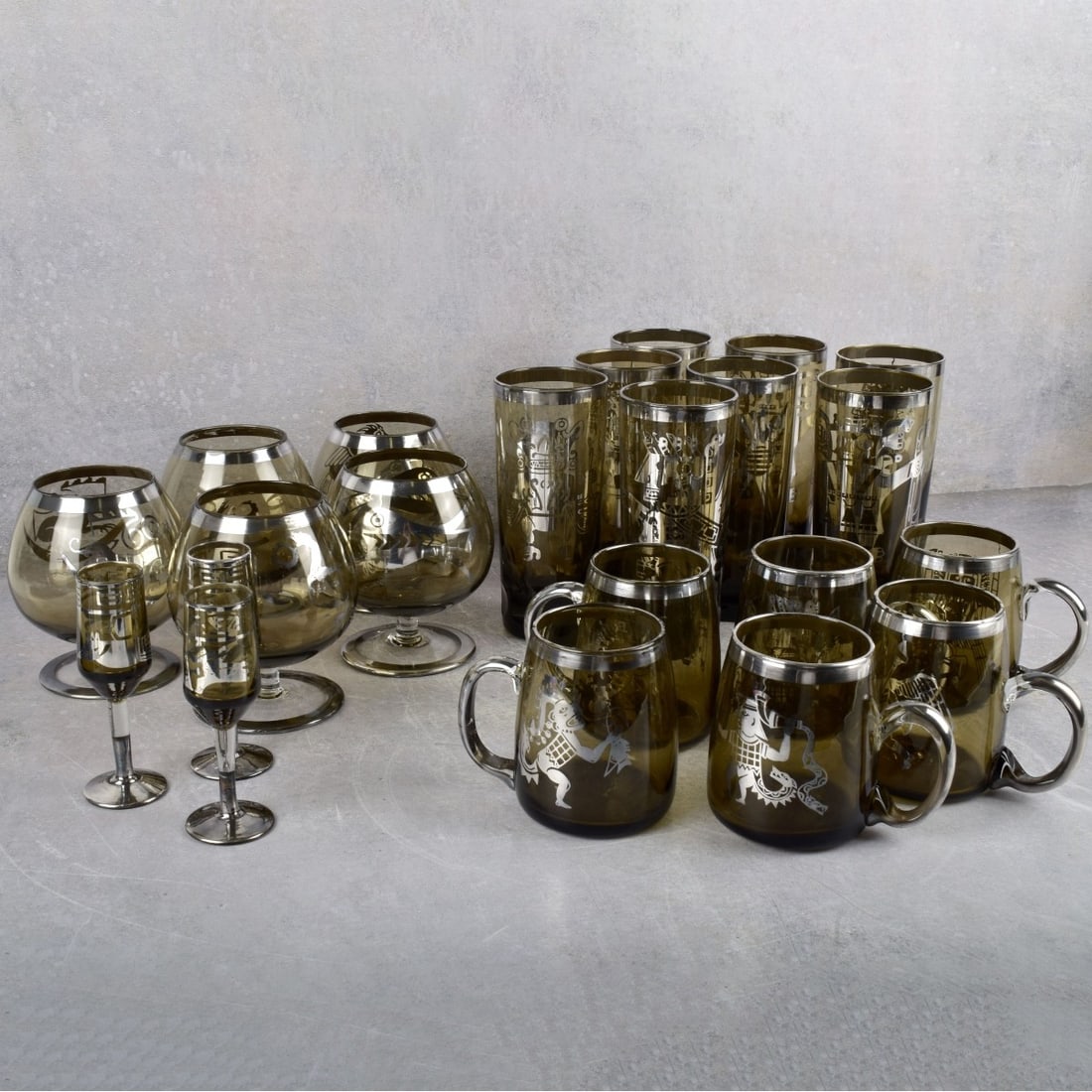 Vicky's Peruvian Glassware (1 of 8)