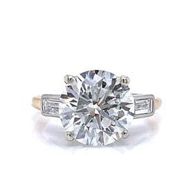 Cartier / GIA Diamond and 18K Ring