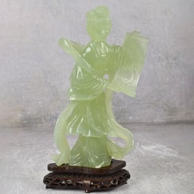 Carved Serpentine Sculpture of a Guanyin