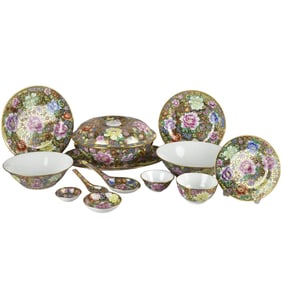 Vintage Chinese Floral Dinnerware