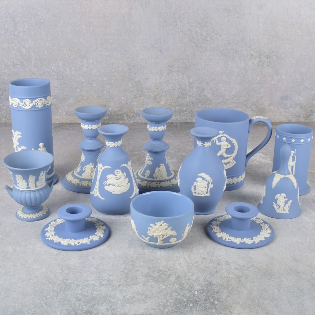 Wedgewood Jasperware (1 of 9)
