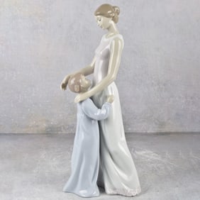 Lladro Spain "Someone To Look Up To"