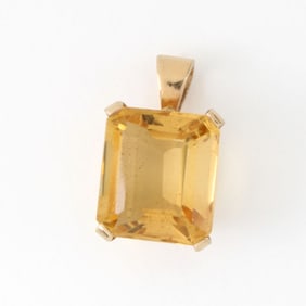 Citrine and 14K Pendant