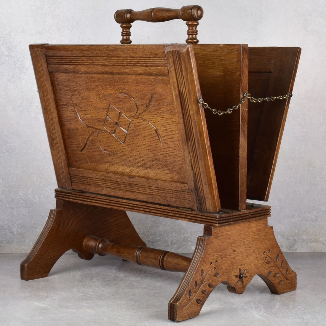 Victorian American Oak Magazine Rack (1 of 9)