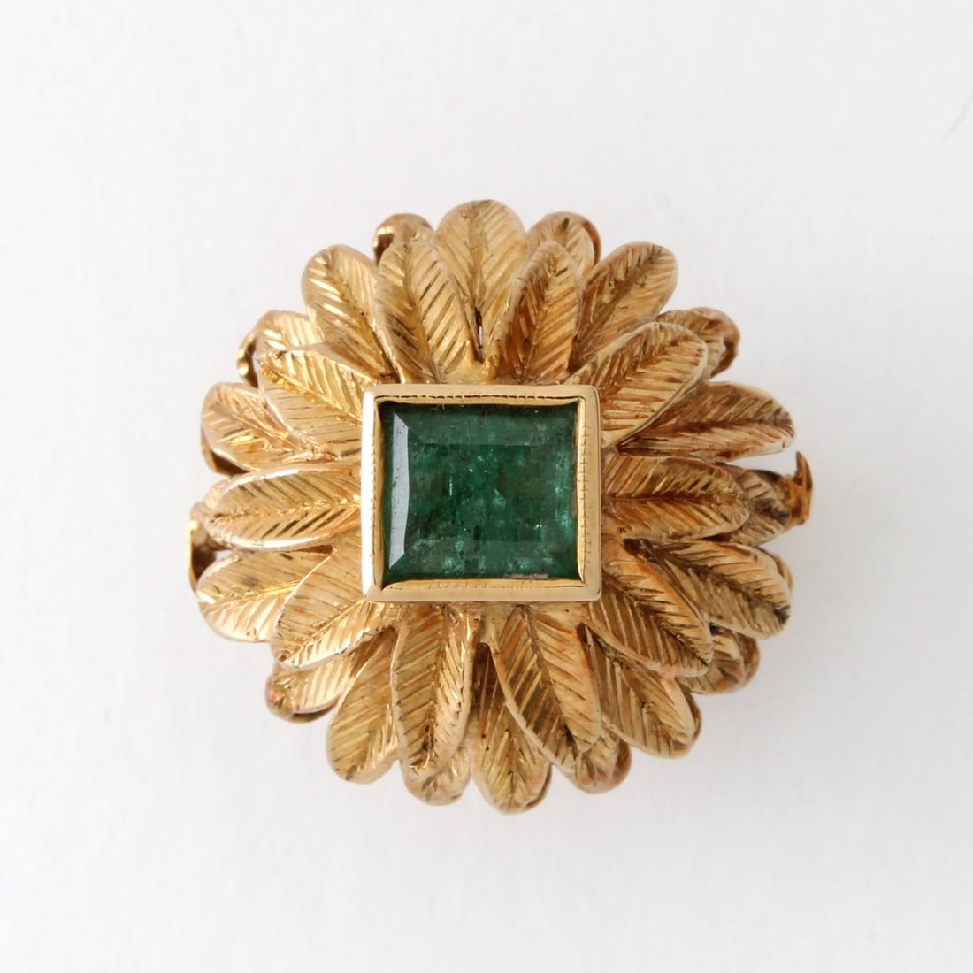 Emerald and 18K Pendant (1 of 5)