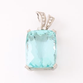 Aquamarine, Diamond and Platinum Pendant