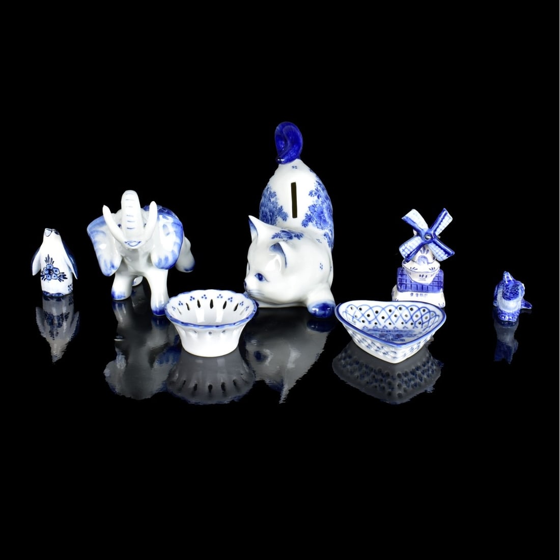 Seven Delft Porcelain Tableware (1 of 5)