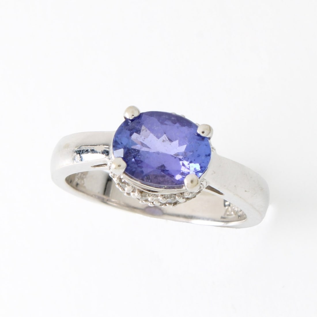 Tanzanite, Diamond and 14K Ring - 2