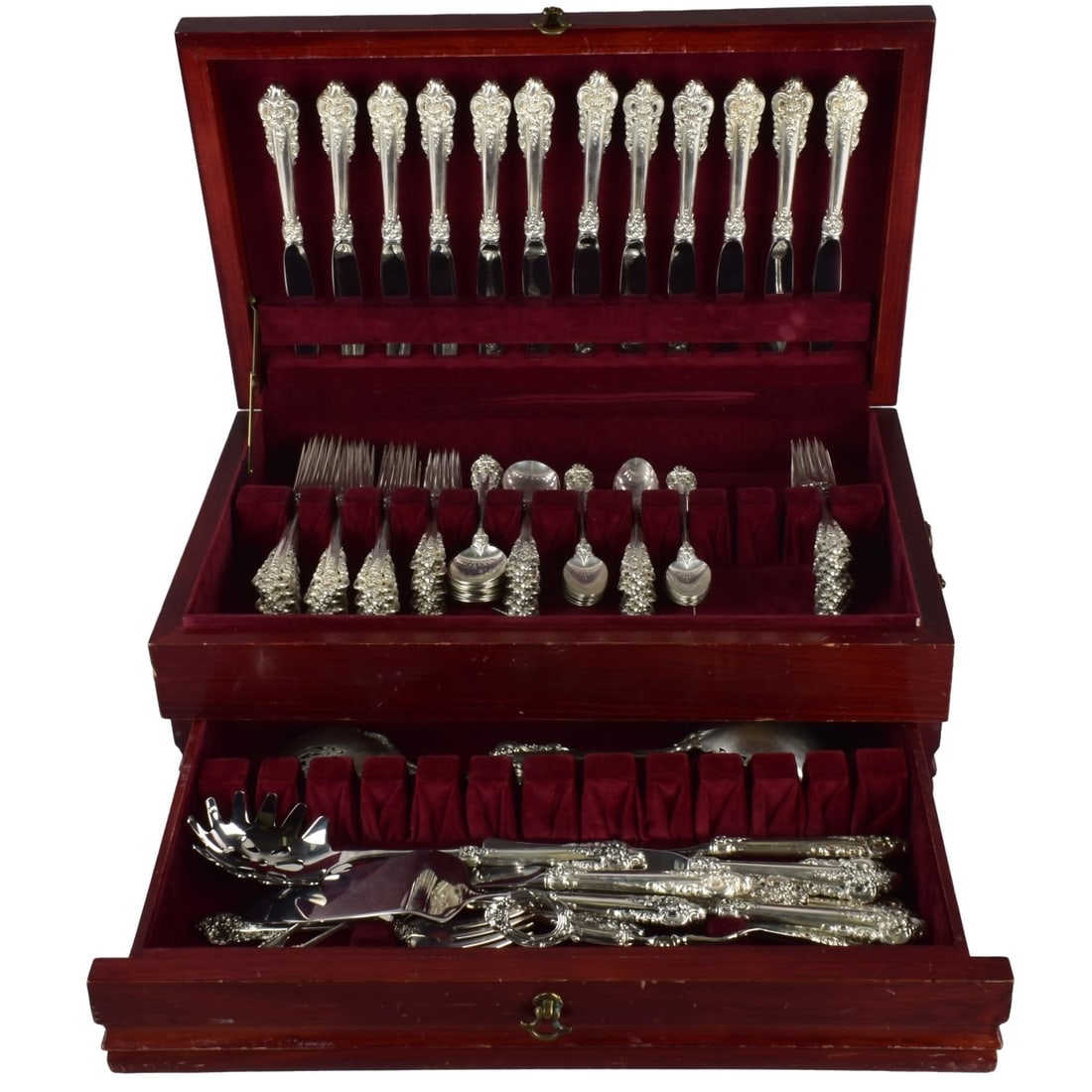 Wallace "Grand Baroque" Sterling Silver Flatware (1 of 8)