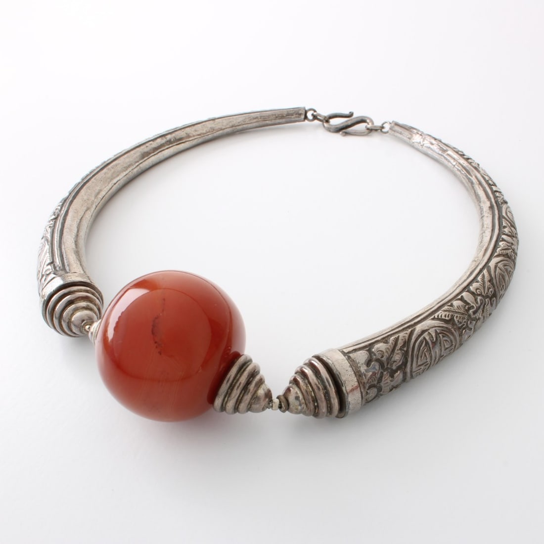 Agate and Silver Necklace - 2