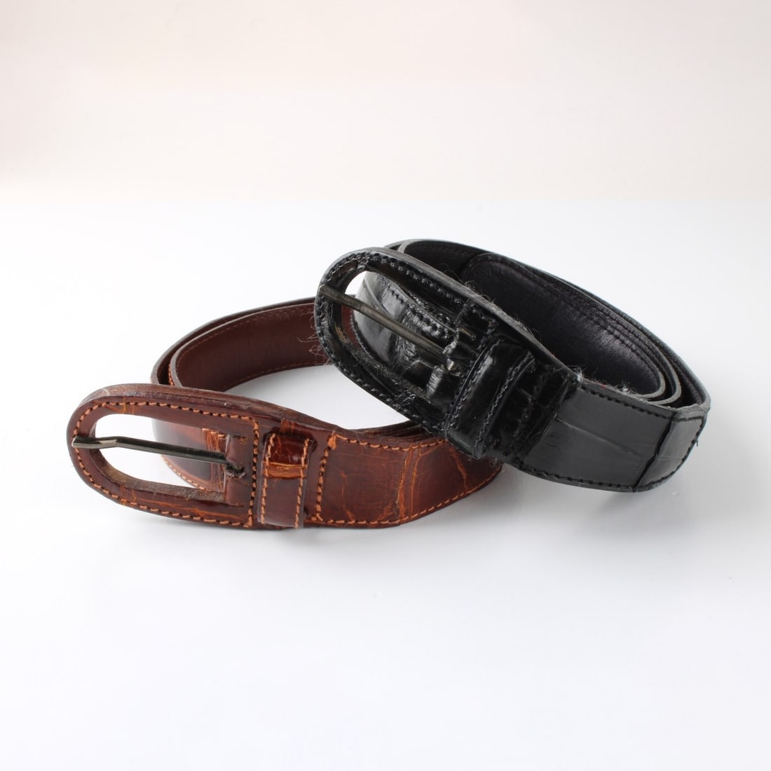 Lady's Alligator Belts (1 of 3)