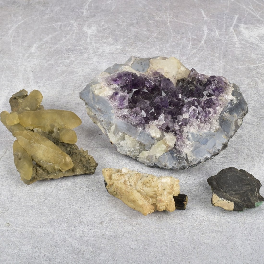 Collection of Natural Geodes/Rocks/Minerals (1 of 6)