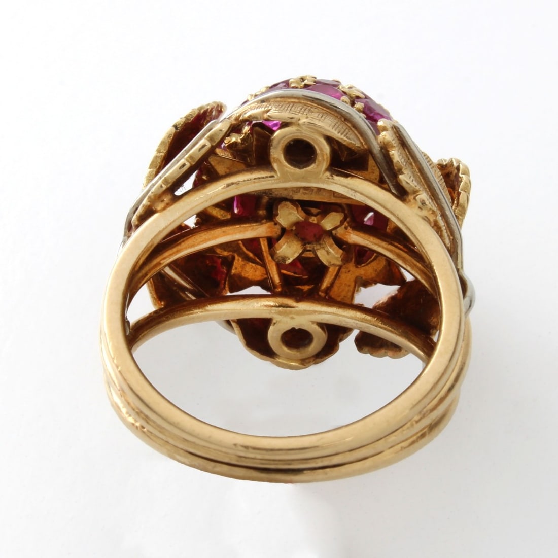 Ruby and 18K Ring - 5
