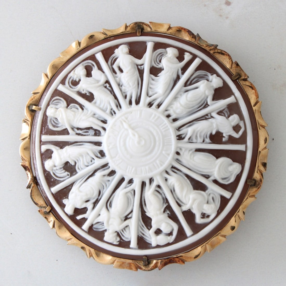 G. Noto Cameo and 14K Pendant / Brooch (1 of 5)