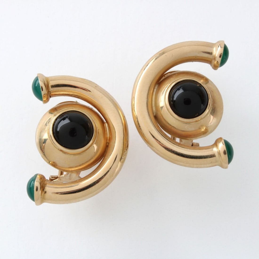 Chrysoprase, Onyx and 14K Earrings: Vintage Chrysoprase, Black Onyx and Hollow 14 Karat Yellow Gold Earrings. Measure 1" H, 3.4: W. Approx. weight: 7.21 grams. Kodner Galleries offers phone and absentee bidding at a low, flat 21%