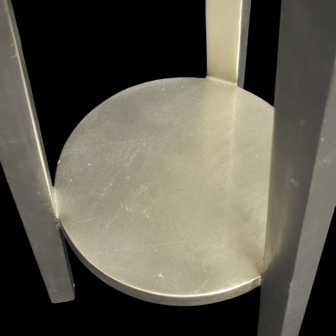 Silver Leaf Pedestal - 5