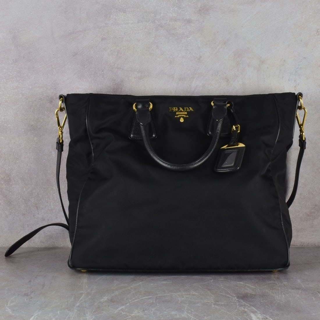 Prada Tote Bag (1 of 6)