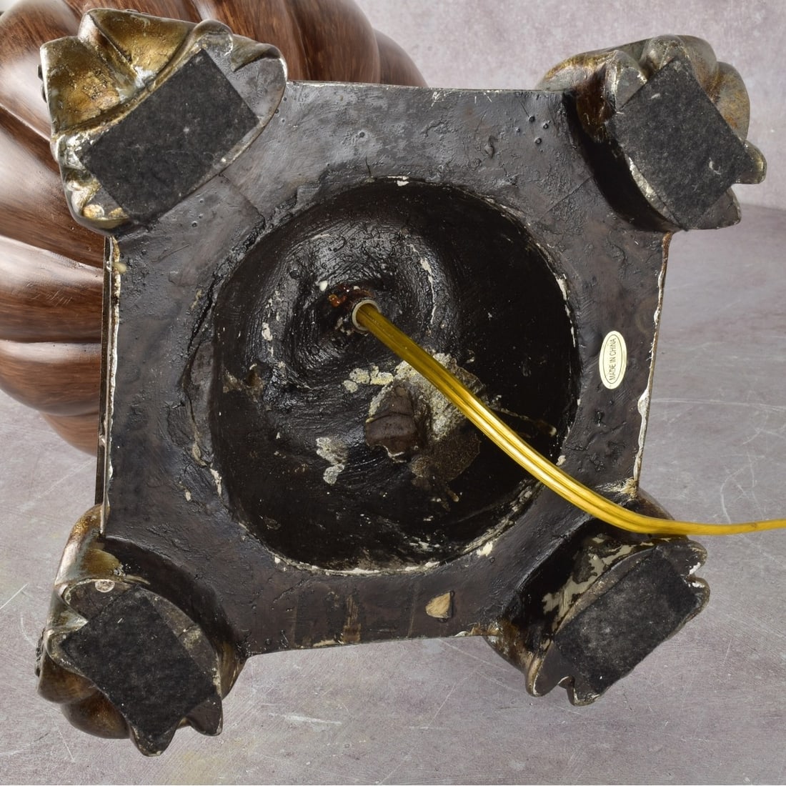 Large Gourd Shape Lamp - 7