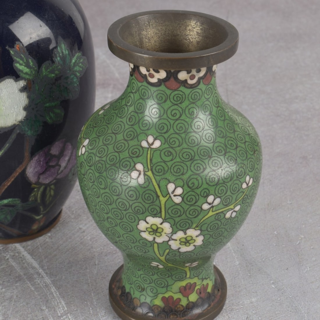Japanese Cloisonne Vases - 7