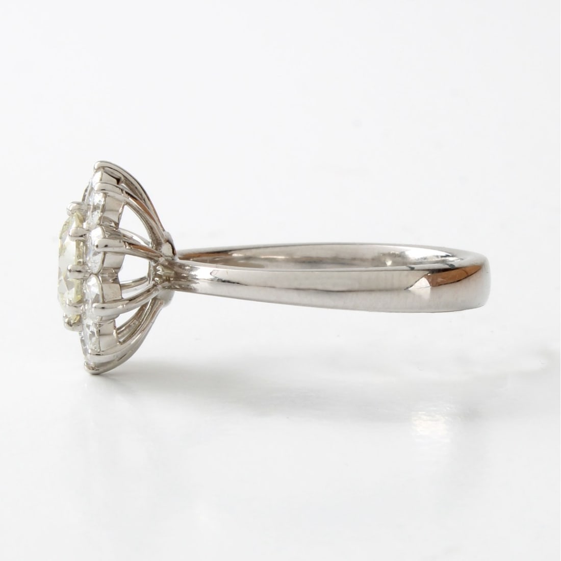 Diamond and 18K Ring - 2