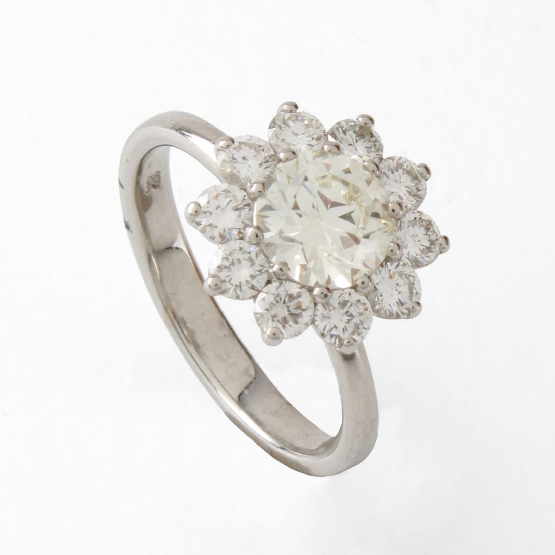 Diamond and 18K Ring - 5