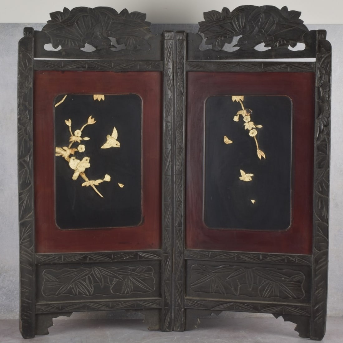 Chinese Carved Folding Screen (1 of 7)