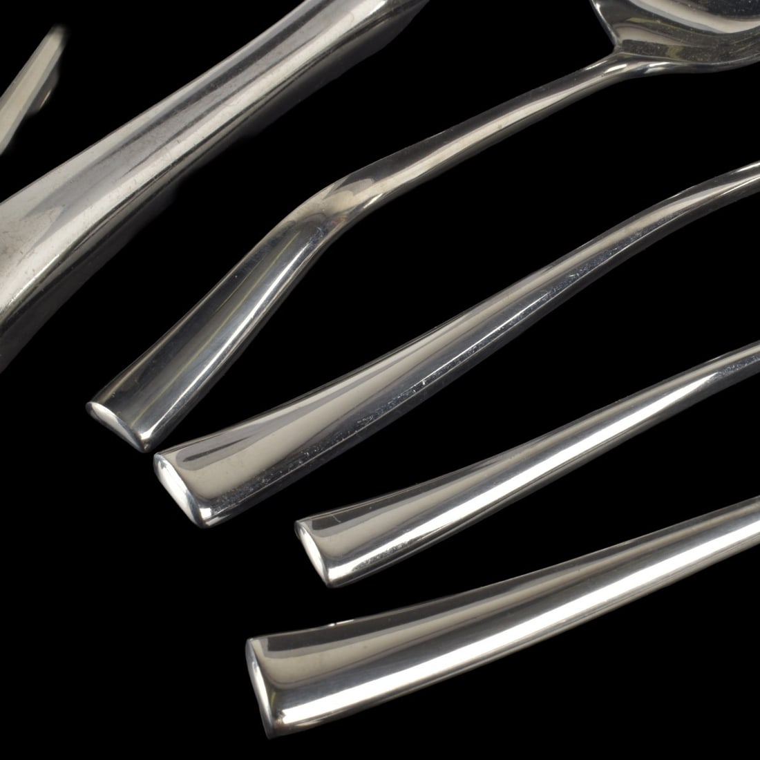 Towle Supreme Cutlery "Destiny" Flatware - 6