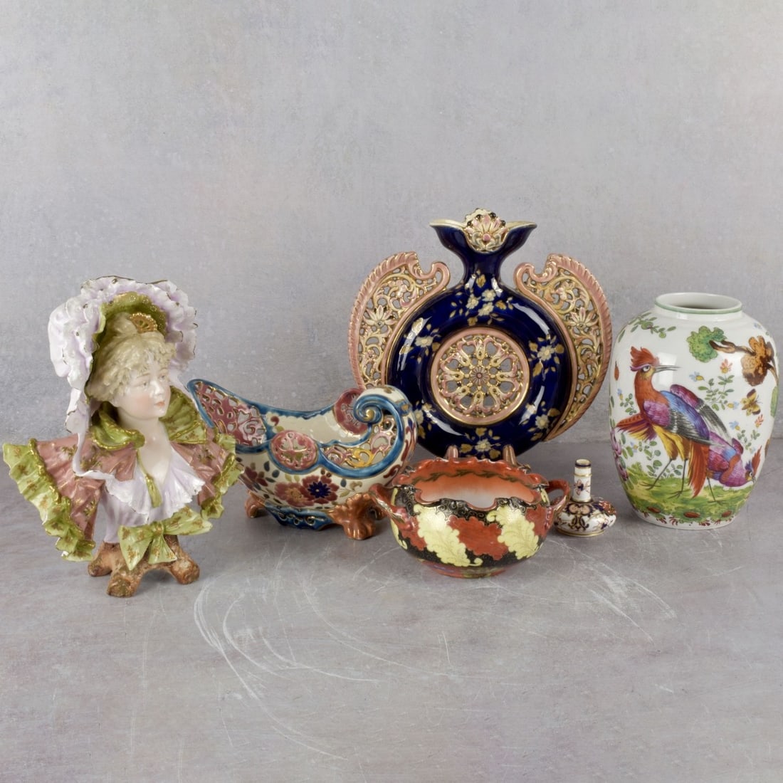 Collection of Continental Porcelain: Collection of Six (6) Continental Porcelain Pieces. Including of one (1) reticulated round body vase with two supporting feet, measures: 10-1/2" high, 9-1/2" wide, 3-1/2" deep, one (1) Rudolstadt
