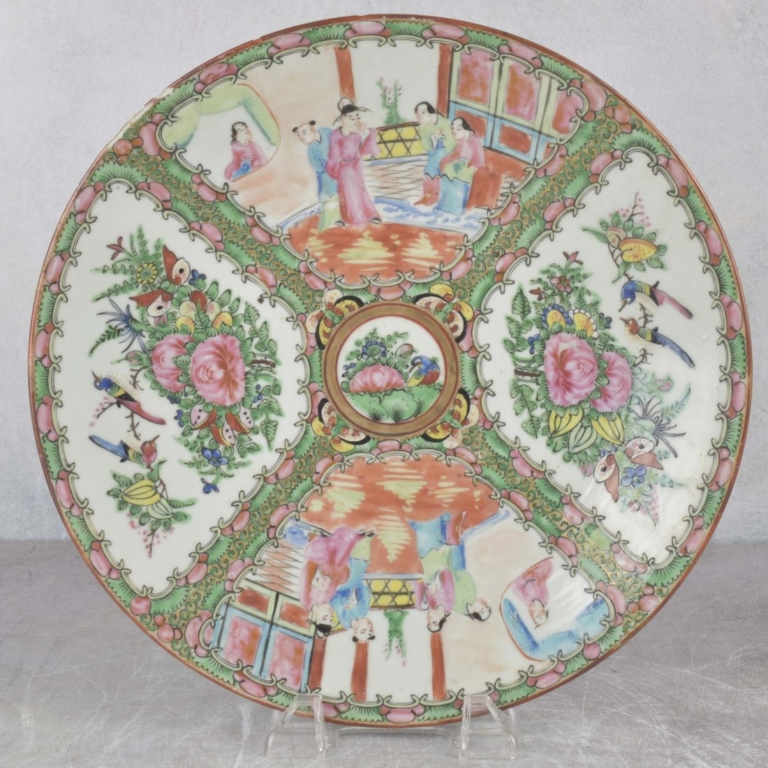 Chinese Hand Painted Famille Rose Dish: Vintage Chinese Hand Painted Famille Rose Export Porcelain Dish. Measures: 1-7/8" high, 11-3/4" diameter. Kodner Galleries offers phone and absentee bidding at a low, flat 21% buyer’s premium