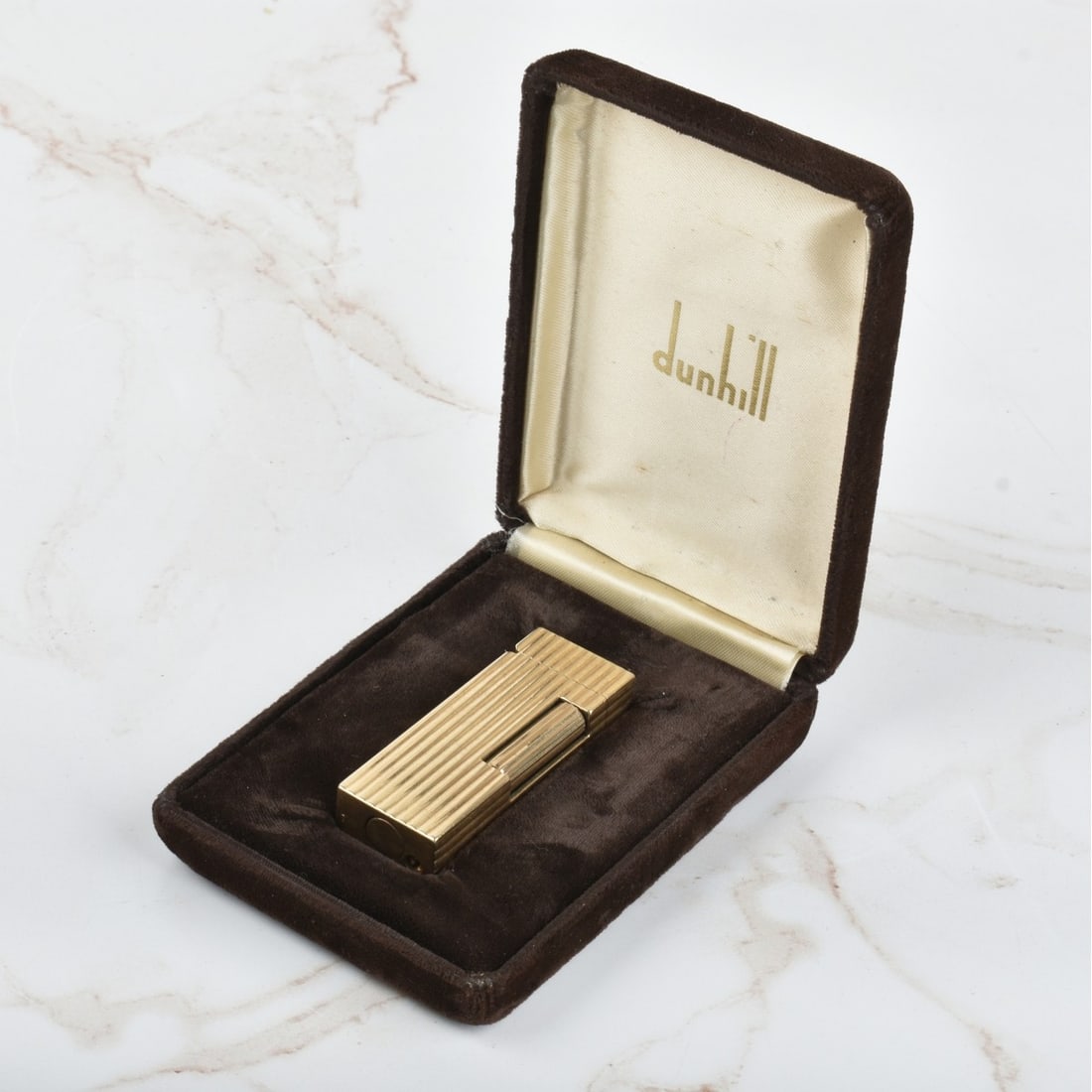 Dunhill 14K Lighter (1 of 4)